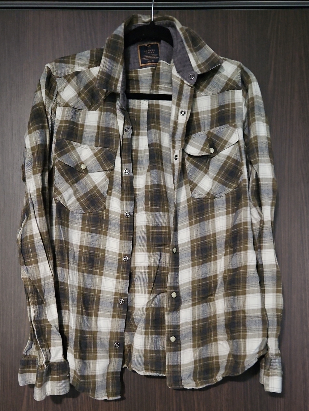 Denver Hayes Olive and White Plaid Button-Down Shirt